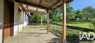 Maison - 92 m² - 6 pièces