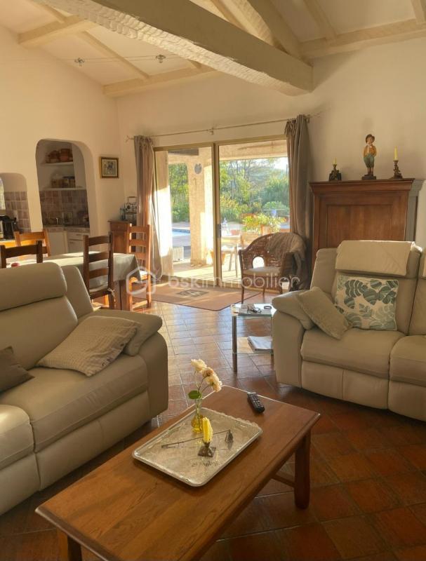 Maison traditionnelle - 130 m² - 5 pièces