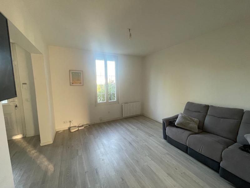 Immeuble - 106 m² - 5 pièces