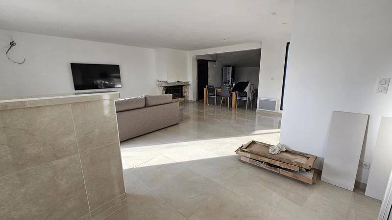 Maison - 91 m² - 3 pièces