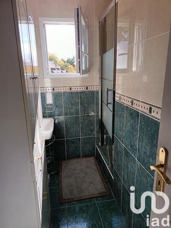 Maison - 163 m² - 9 pièces