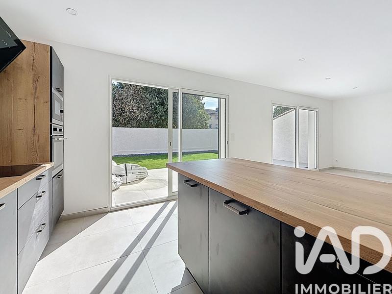 Maison - 86 m² - 4 pièces