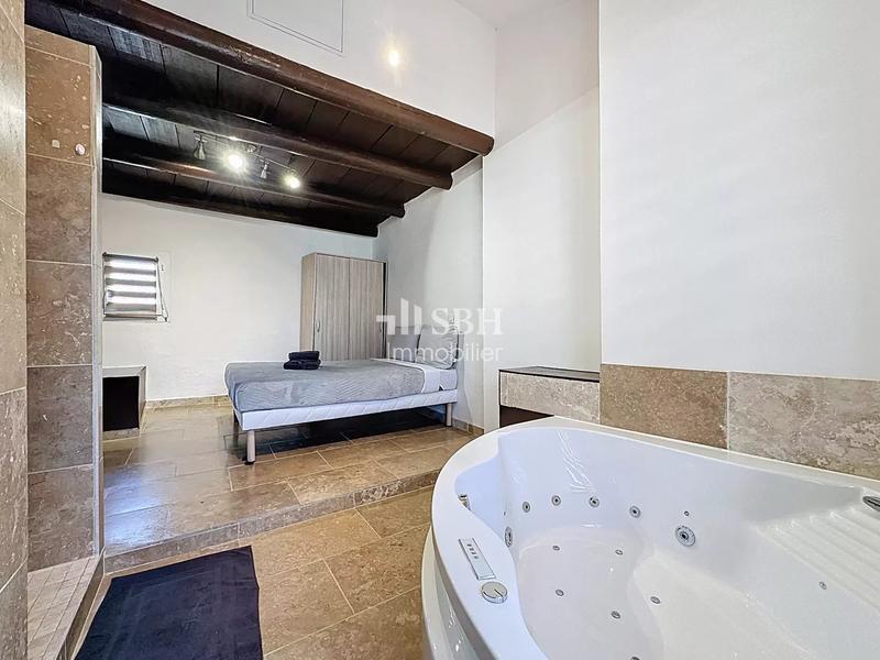 Maison de village - 100 m² - 5 pièces