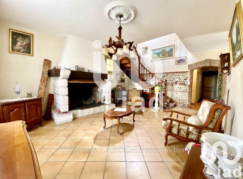 Maison - 307 m² - 8 pièces