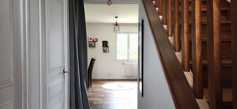 Maison traditionnelle - 123 m² - 6 pièces