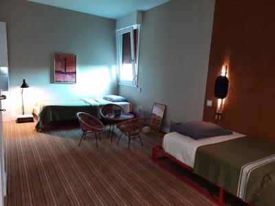 Maison traditionnelle - 286 m² - 14 pièces