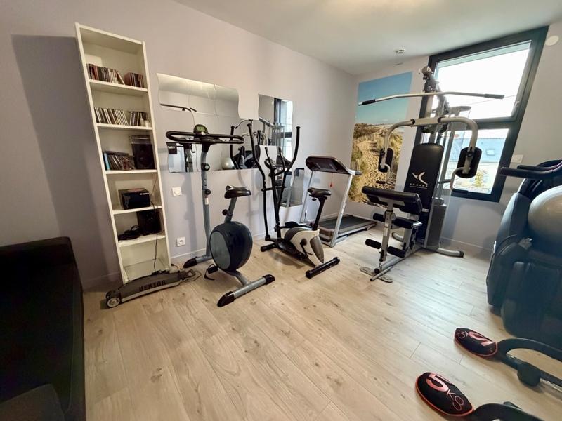 Maison - 151 m² - 6 pièces