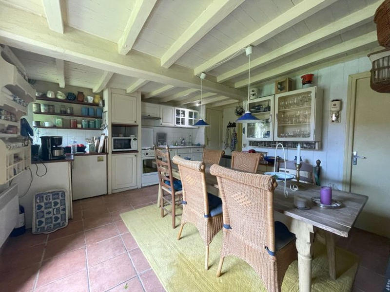 Maison - 190 m² - 8 pièces