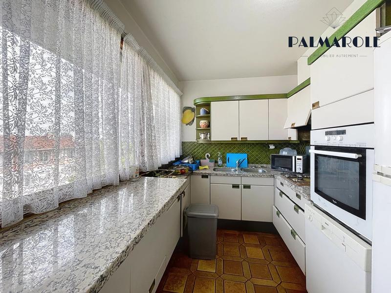 Appartement - 134 m² - 5 pièces