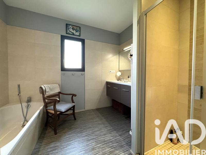 Maison - 148 m² - 5 pièces