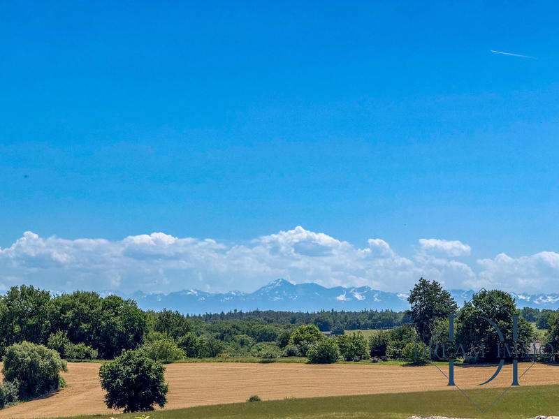 Maison ancienne - 380 m² - 15 pièces