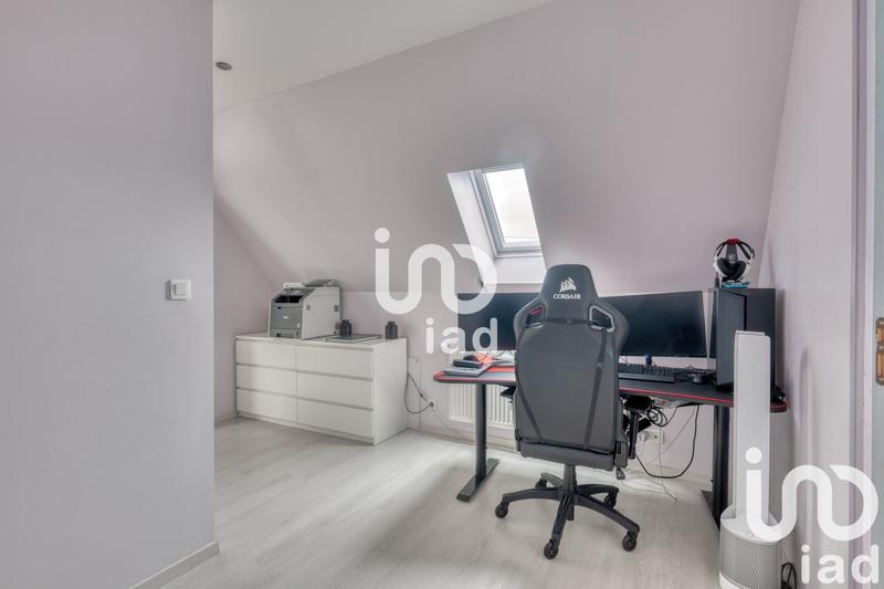 Maison - 98 m² - 4 pièces