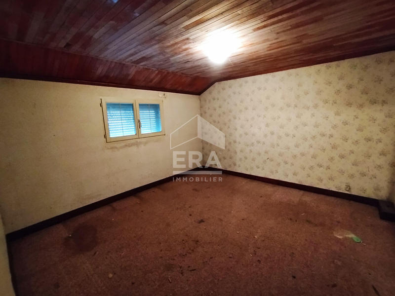 Maison - 161 m² - 10 pièces