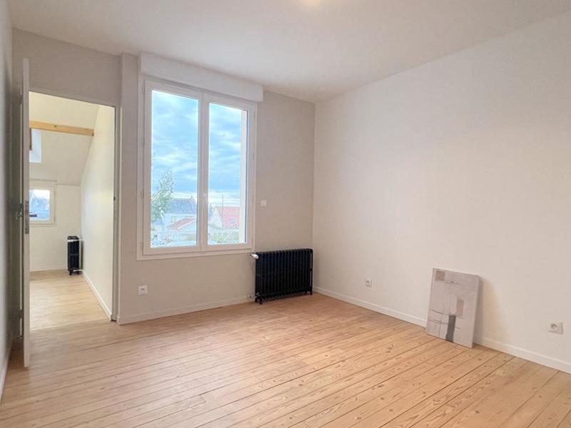 Maison - 122 m² - 6 pièces