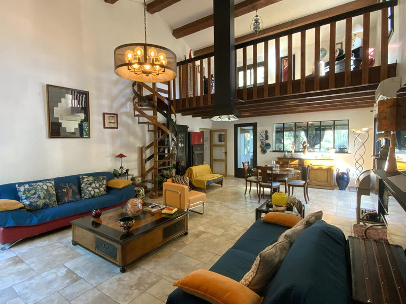 Maison - 175 m² - 6 pièces