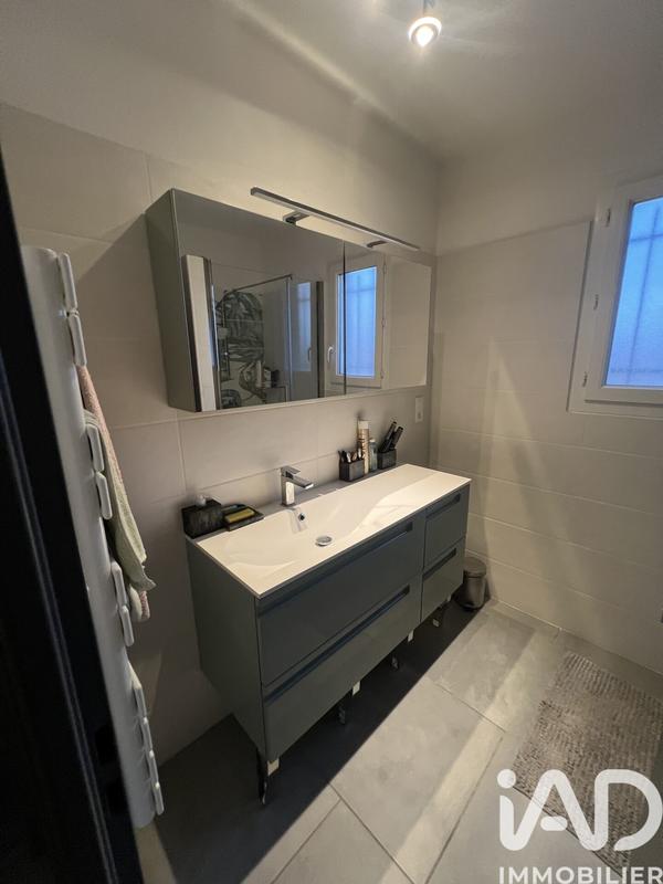 Maison - 94 m² - 5 pièces