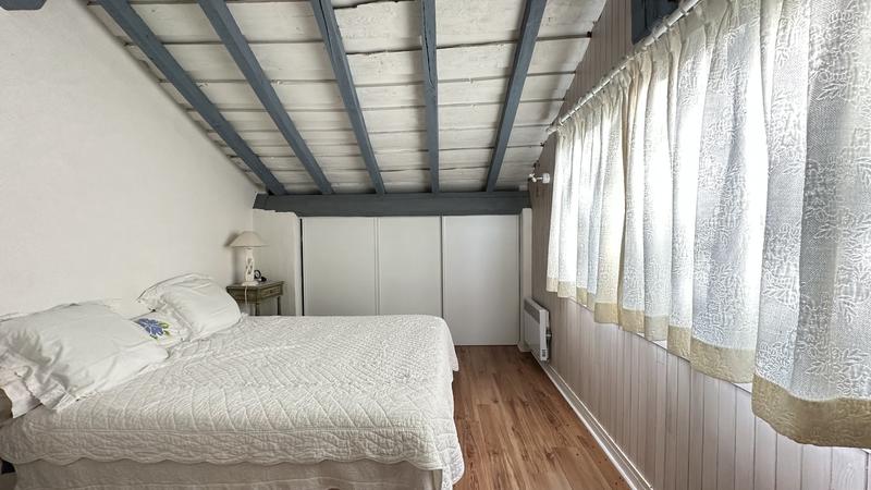 Propriété - 200 m² - 7 pièces