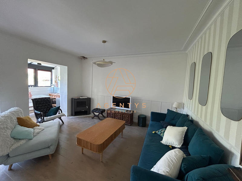 Maison - 110 m² - 5 pièces