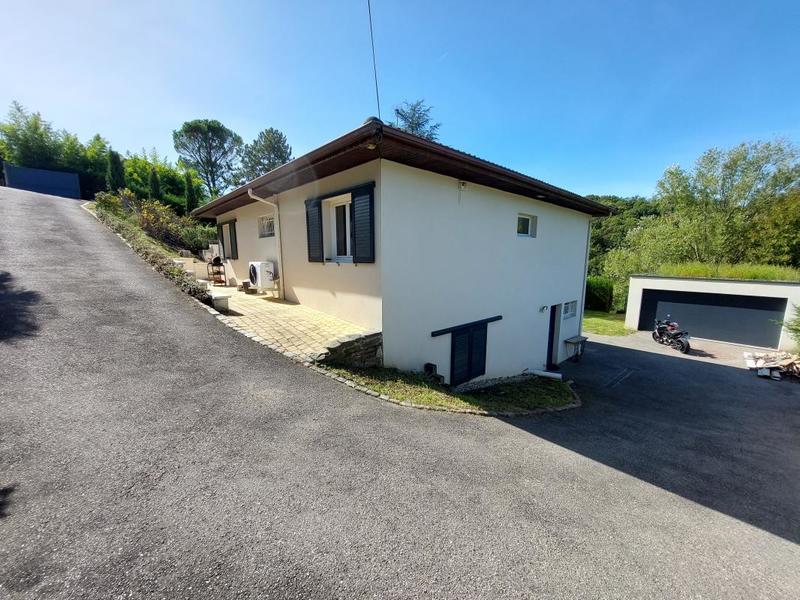Villa - 157 m² - 6 pièces