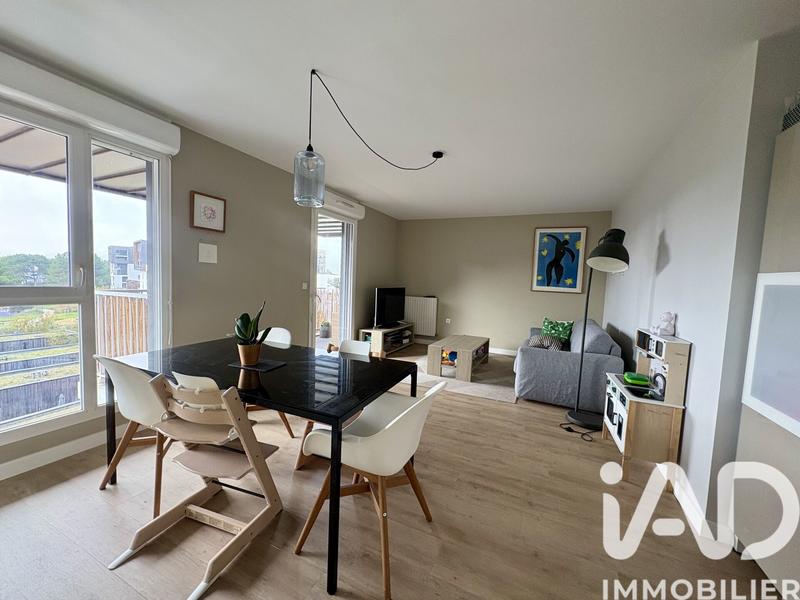 Appartement - 84 m² - 4 pièces