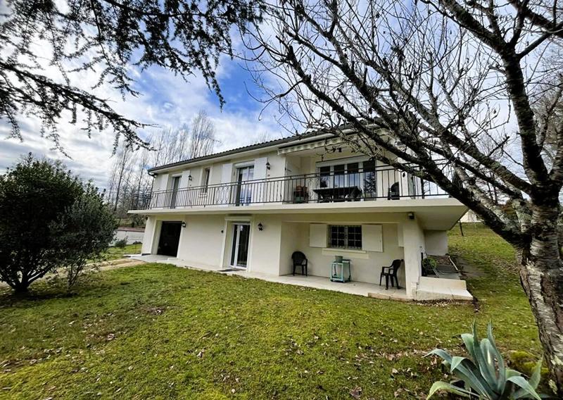 Maison - 116 m² - 5 pièces