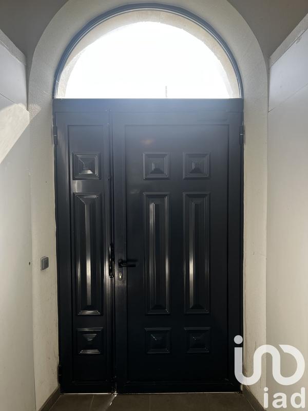 Maison - 300 m² - 12 pièces