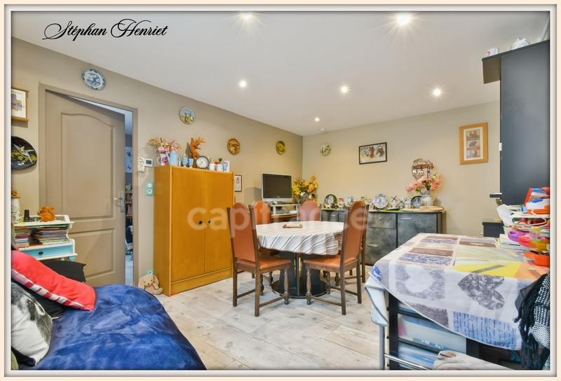 Immeuble - 264 m² - 15 pièces