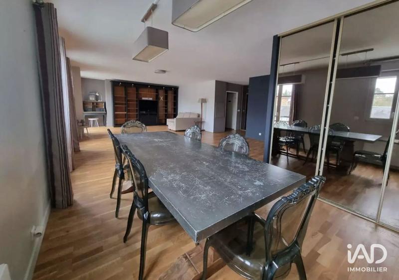 Appartement - 147 m² - 5 pièces