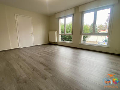 Maison - 103 m² - 2 pièces