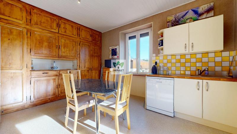 Maison - 120 m² - 4 pièces