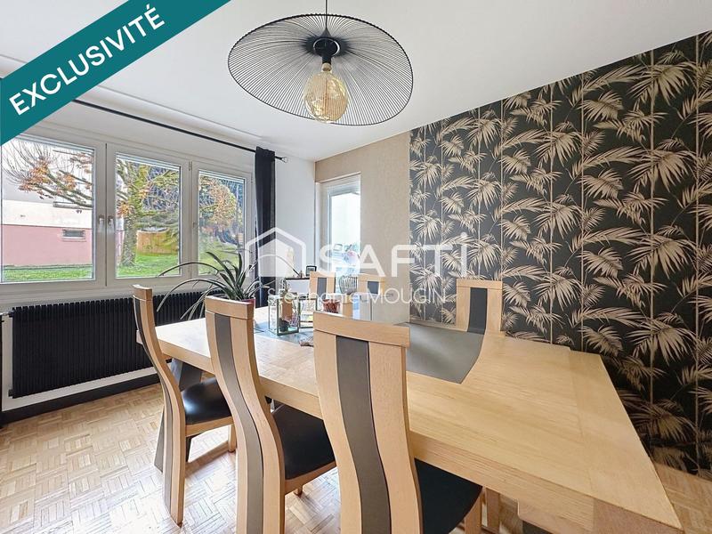 Appartement - 85 m² - 5 pièces