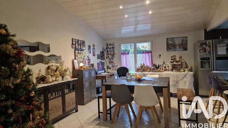 Maison - 113 m² - 5 pièces