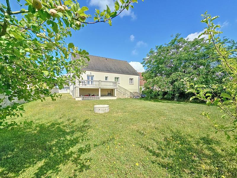 Maison - 158 m² - 6 pièces