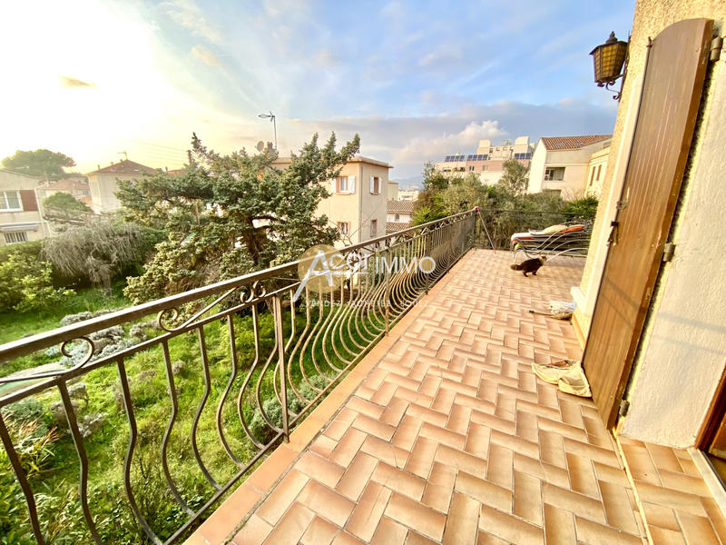 Maison - 200 m² - 6 pièces