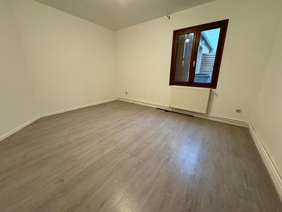 Maison - 82 m² - 3 pièces