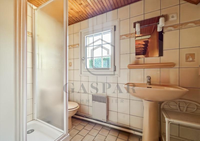 Maison - 453 m² - 17 pièces