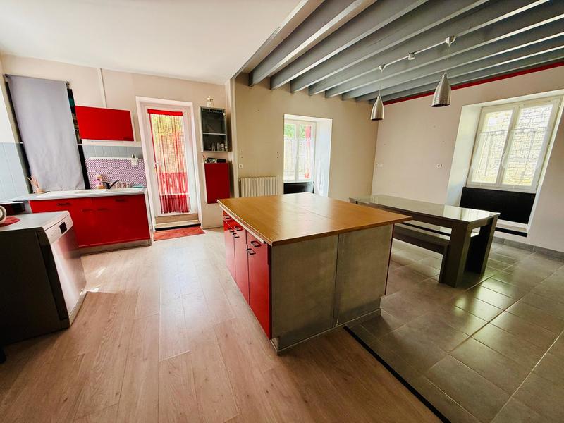 Maison - 165 m² - 5 pièces