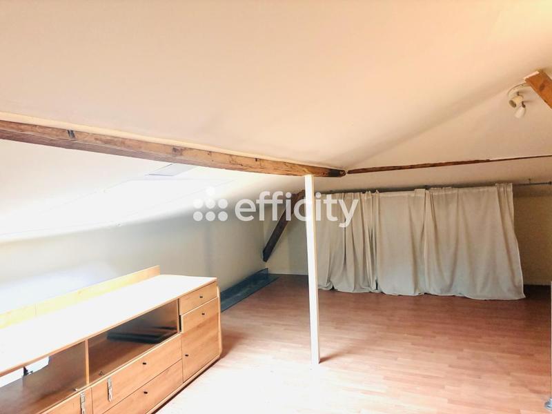 Maison - 165 m² - 6 pièces