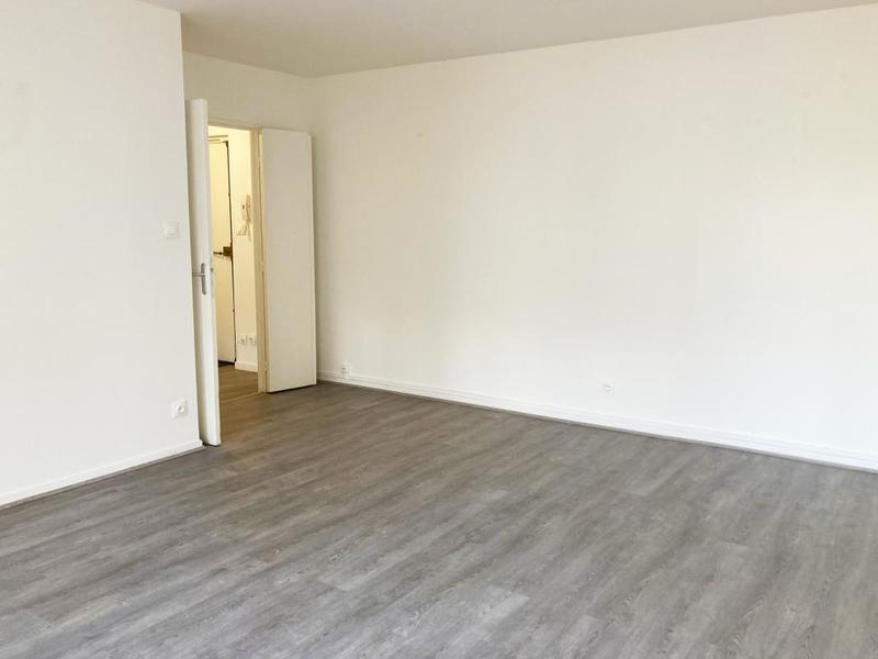 Appartement - 77 m² - 3 pièces