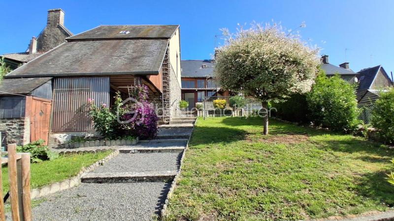 Maison en pierre - 102 m² - 6 pièces