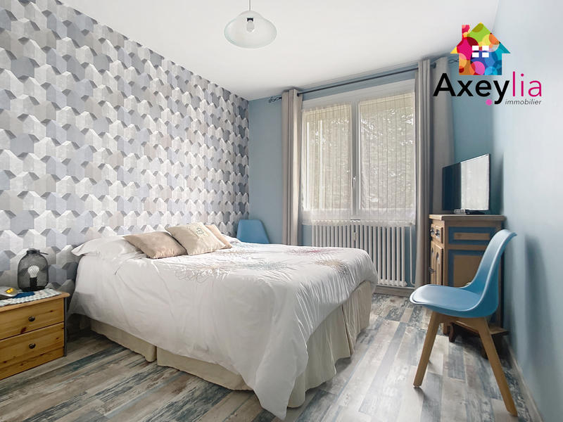 Appartement - 131 m² - 6 pièces