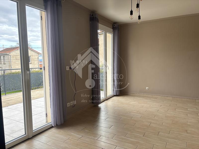Maison - 149 m² - 7 pièces
