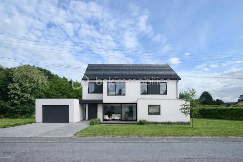 Terrain constructible - 1 000 m²