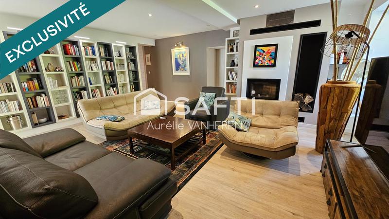 Maison - 232 m² - 9 pièces