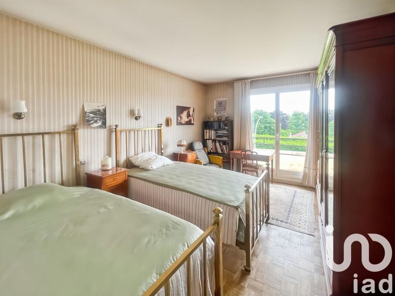 Appartement - 168 m² - 6 pièces