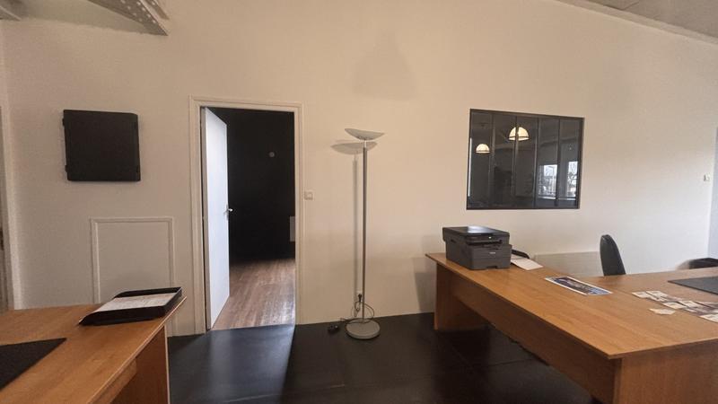 Bureau - 167 m²