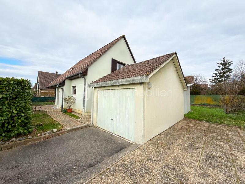 Maison - 113 m² - 5 pièces