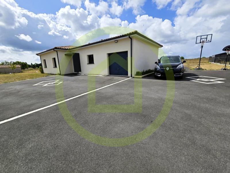 Maison - 105 m² - 6 pièces