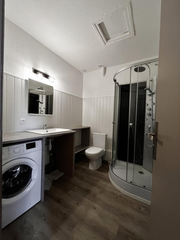 Maison - 251 m² - 10 pièces