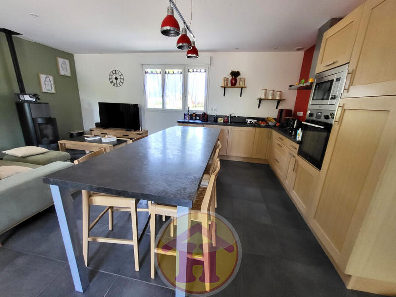 Maison - 117 m² - 5 pièces